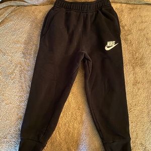 Nike toddler joggers